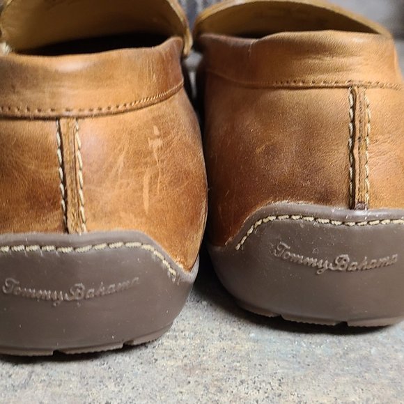 Tommy Bahama Loafers - Picture 3 of 7